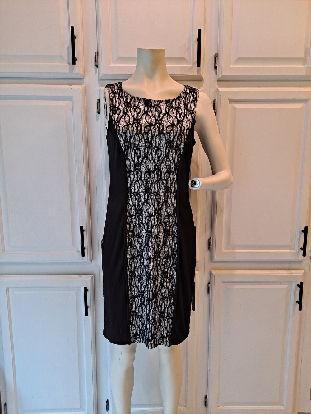 Cynthia Rowley Black Sheath Midi Dress w/Silver Lace Center Panel Medium